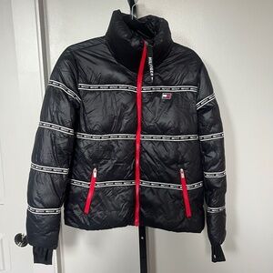Tommy Hilfiger Sport Black Puffer Jacket – Size Small (Good Condition)
